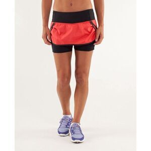 Lululemon Athletica Women's Run Speed Squad Skirt Skort Short.  Size 8